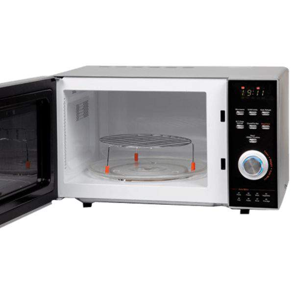 microwave oven