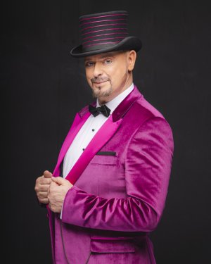 François NORMAG Comédien, Magicien et Metteur en scène d’ESPACES MAGIQUES